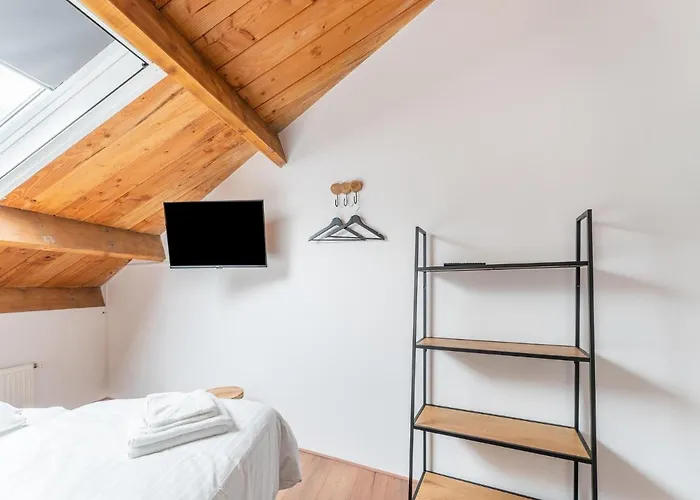 In With Sauna Goirle