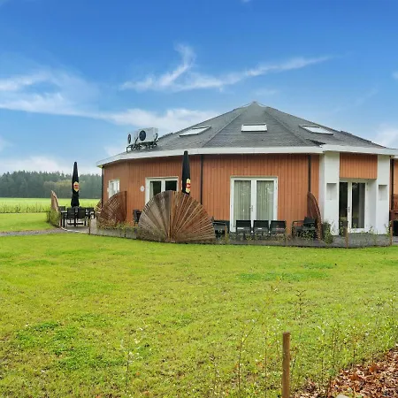 Pleasant In With Sauna Ferienhaus Goirle