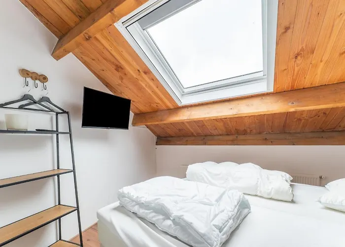 Σπίτι διακοπών In With Sauna *